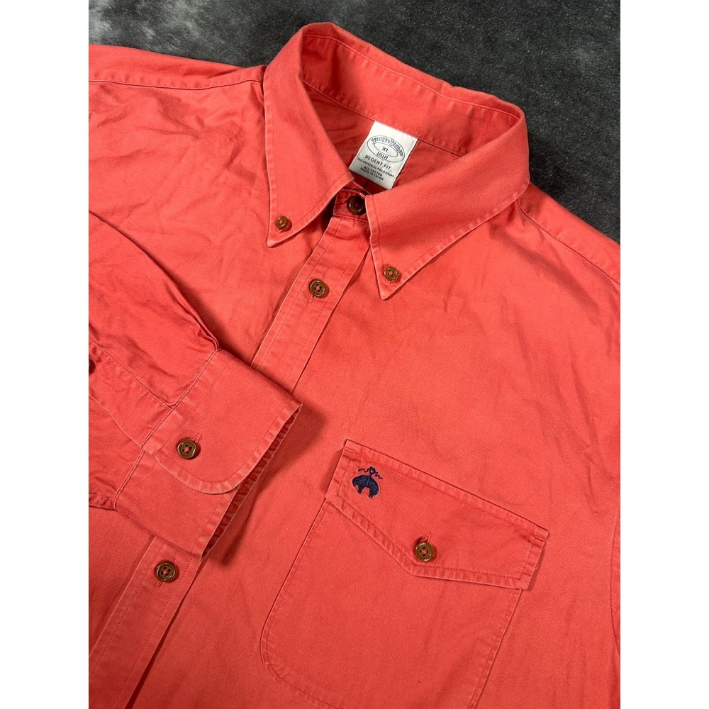 Brooks Brothers Regent MENS XL Button Down Shirt Embroidered Logo‎ Non Iron